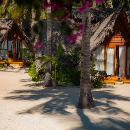 81 Palms Resort Nembrala Luaran gambar