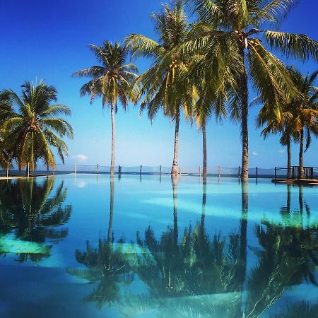 81 Palms Resort Nembrala Luaran gambar
