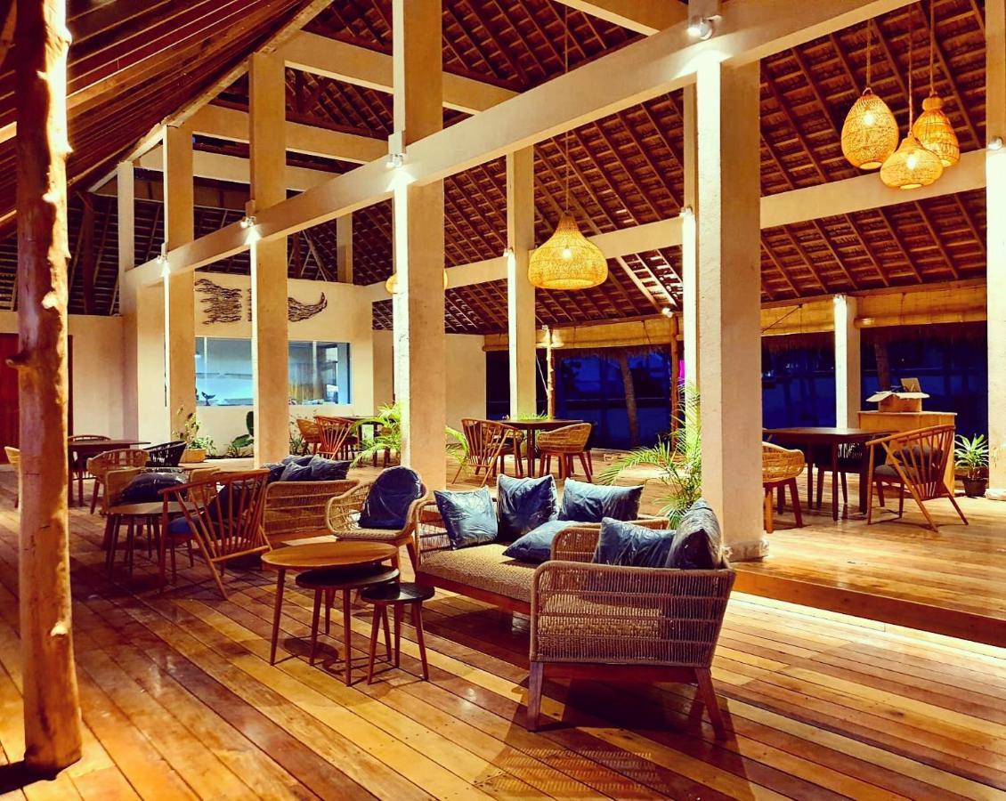 81 Palms Resort Nembrala Luaran gambar