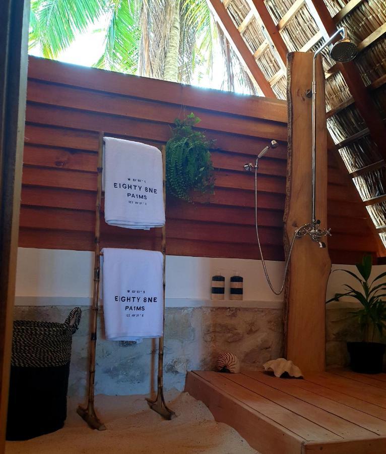 81 Palms Resort Nembrala Luaran gambar
