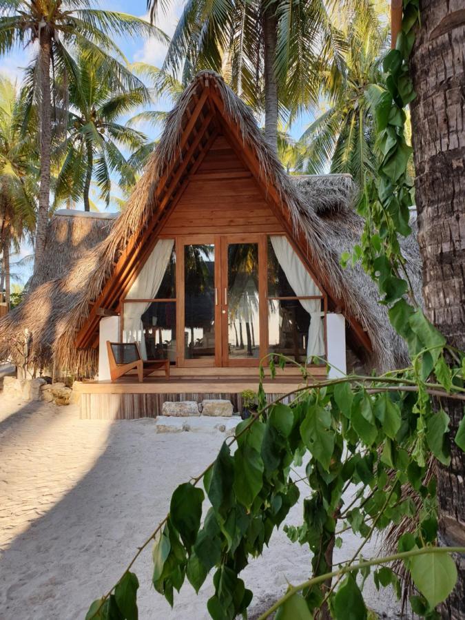 81 Palms Resort Nembrala Luaran gambar